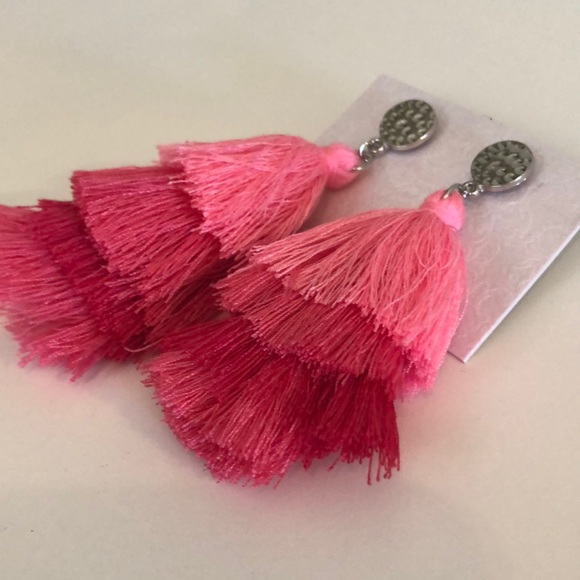 3” tassel pink on pink dangle summer earrings - Picture 2 of 8